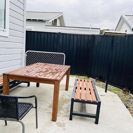 Holiday Home Close To Beach Private Parking ダニーデン エクステリア 写真